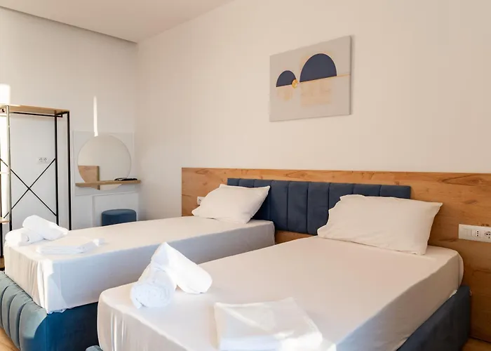 Amare Penzion Sarandë