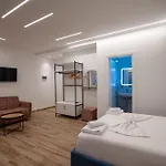 Amare Πανσιόν Σαράντα