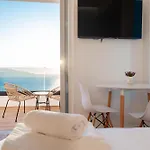 Amare Πανσιόν Σαράντα