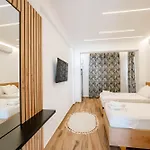 게스트하우스 Amare Sarandë