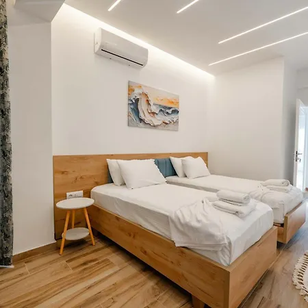Gasthuis Amare Sarandë